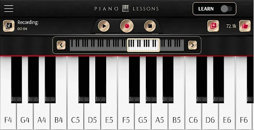 Piano Lessons app in recording mode displaying piano keyboard with note labels F4-F6 for music practice and lessons